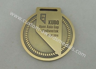 2014 χυτά κύβος μετάλλια Kudo με το κράμα ψευδάργυρου/την παλαιά χρυσή επένδυση 65 χιλ.