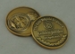 Μαλακός σφραγισμένος κύβος χρυσός ορείχαλκου νομισμάτων αστυνομίας σμάλτων με την άκρη διαμαντιών
