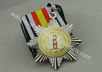 Δύο τόνοι που καλύπτουν τα μετάλλια κορδελλών για το στρατιωτικό, τρισδιάστατο κράμα ψευδάργυρου της Ρωσίας με το μαλακό σμάλτο